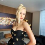 Maria Bakalova Instagram - To be able to promote and have press days for something that you’ve been a fan of for years it’s something really special! #gotgvol3 Guardians of the Galaxy Vol.3 is coming out in just 2 days and I truly can’t wait for all of you to see it and meet Cosmo! She’s a good girl ❤️❤️❤️❤️❤️🐶🚀 💃: @highheelprncess 💄: @kdeenihan 💇‍♀️: @florido 🌞: @skj 💆‍♀️: @traceycunningham1