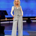 Maria Bekatorou Instagram - Κάθε απόγευμα και ένα συναρπαστικό παιχνίδι.Σας ευχαριστούμε 🤍 @megatvcom #tomegatokalo #blessed #thankful #thechasegr #lavieestbelle