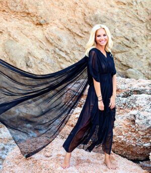 Maria Bekatorou Instagram - Ευτυχία στις στιγμές…Αγάπη «καθαρή»…Ευγνωμοσύνη για τη ζωή…Και πάμε να ζήσουμε αξέχαστα! #lifequotes #lavieestbelle #blessed #thanful #positivevibes #onlylove