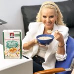 Maria Bekatorou Instagram - Ημέρα γεμάτη ενέργεια με Quaker, φυσικά! Για σήμερα επέλεξα τραγανές μπουκιές χωρίς πρόσθετη ζάχαρη με μήλο, καρύδια πεκάν & κανέλα! Εσένα ποια είναι η αγαπημένη σου γεύση ? #quaker #startwithquaker #oeidikostivromi #breakfast @quakergreece @quaker_cyprus