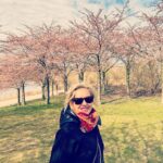 Maria Bekatorou Instagram - Χριστός Ανέστη 🌟Υγεία,χαρές,χαμόγελα,φωτεινές σκέψεις!Και του χρόνου να είμαστε καλά και να ανταλάσσουμε τις πιο ωραίες ευχές 💫 #blessed #thankful #positivequotes #copenhagen #happytraveler