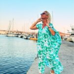 Maria Bekatorou Instagram - Καλό μήνα!Έφτασε ο Αύγουστος με τα ωραία του…Τον ήλιο,το φεγγάρι,τη θάλασσα,τα χρώματα…Πάμε να το γιορτάσουμε με το πιο καλοκαιρινό καφτάνι ΔΩΡΟ Για να κερδίσετε: 💫Ακολουθήστε @saltwater_gr και @saltwater_resortboutiques 💫Κάντε like στη φωτογραφία και… Καλές διακοπές! Η κλήρωση θα γίνει στις 4 Αυγούστου.Καλή επιτυχία ❤️