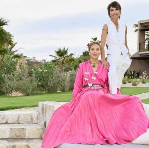 Maria Bello Instagram - ❤️ @luiscascomakeup
・・・
💕 MARIA & DOMINIQUE 💕 Congratulations, you two!! Love was truly in the air all weekend in Cabo! Both wearing full @dior looks.  Maria in a full pink look from the #FridaKahloCollection, while Dominique rocked a cool custom suit. Both styled by @highheelprincess, with stunning hair by @philipcarreonstyle and makeup by #luiscasco.  Gorgeous photos by @sandrinegomezphotography for @people What an unforgettable celebration! 🌸✨ #LoveInCabo #StyledToPerfection #luiscascomakeup #celebritywedding #celebritymua @cloutierremix…………