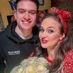 Maria Bersenyova Instagram - С днем рождения, сынок! 💐🥹🫶🏼 Мой первый, мой любимый, мой единственный сын!♥️ Ровно 21 год назад в этот морозный зимний день я стала мамой такого чудесного мальчика, (мне тогда тоже кстати был 21 ) и не было, казалось, на свете человека радостней и счастливее! Прошло уже столько лет, а я как сейчас помню твои бархатные щечки, по которым водила пальчиком, когда ты спал рядом и даже зная, что могу разбудить, не могла остановиться. Невозможно было перестать любоваться на твой маленький носик, который даже не помещался на личике, образуя небольшую морщинку на переносице. Ты был похож на маленького ежика, так я тебя мысленно и ласково называла про себя с тех пор, когда тебя отдали мне в послеродовой палате и больше не смогли забрать. Твои пальчики с аккуратно «подпиленным» длиннющим маникюром и темные мягкие волосики, так сладко пахнущие чем-то очень вкусным и … родным! Все это заставляло ощущать себя обладательницей какого-то невероятного сокровища, которое на 180 градусов изменило всю мою жизнь. Внутреннее ликование граничащее с эйфорией заполнило все мое сознание и заставило ощутить себя очень взрослой и ооочень ответственной … навсегда! Шло время, ты рос так же, как росли мои чувства к тебе и казалось бы, что уже некуда сильней… Много мы с тобой прошли и пробежали… Ты вырос замечательным парнем, очень добрым, заботливым, терпеливым, мужественным и в то же время очень чувствительным и ранимым. Я очень рада, что ты у меня есть и что ты именно такой! ♥️ Пусть тебя окружают только искренне и по-настоящему любящие тебя люди! Пусть фортуна будет к тебе благосклонна, пусть твой ангел хранитель никогда не покидает своего «служебного» места и непременно гордится тобой! Пусть задуманное получается, пусть мечты сбываются, пусть цели достигаются, пусть невозможное становится возможным! Будь здоров и счастлив, сынок! Не смотря ни на что и где бы ты не находился, знай, мама всегда рядом и всегда поможет! Все будет хорошо! Иначе невозможно 🤗 Я очень сильно тебя люблю!♥️