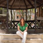 Maria Botelho Moniz Instagram – Sabem quando fazem compras no Pingo Doce e vos dão umas moedas verdes para participar numa votação na vossa loja? Esse é o programa Bairro Feliz do Pingo Doce e tem um enorme impacto na qualidade de vida das comunidades!
As inscrições da próxima edição estão mesmo quase a começar e se acham que existe algo no vosso bairro que já precisava de uma ajudinha, preparem-se para submeter a vossa ideia!
Aproveitem e conheçam mais sobre os vencedores da terceira edição do meu bairro, a @casa_de_santo_antonio , uma missão muito nobre que com ajuda do @pingodoce deu um super refresh ao seu refeitório ✨
#bairrofeliz #pingodoce #pub