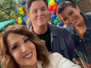 Maria Canals-Barrera Instagram - Did 2 fun guest stars this week! First #LopezVsLopez