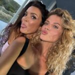 Maria Cerqueira Gomes Instagram - A @matildern é ☀️ na sua aparência e essência! É focada, talentosa e não olha para o umbigo alheio 😏! Estreou há uma semana a Cacau, um presente que lhe caiu nos braços na altura certa. Ela merece todo o sucesso. Hoje Conta-me tudo… e é impossível não rir ou chorar!❤️