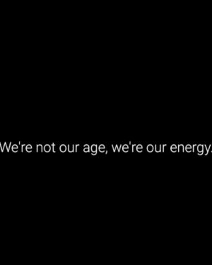Maria Hering Instagram - We’re not our age, we’re our energy ✨ 
.
#enjoythemoment, #love, #awarness, #bodylove, #grateful, #timmytripod, #energyspeaks, #raiseyourvibration, #bikinilover, #sttropez2022, #southoffrance, #noedit, #throwback