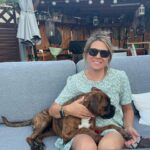 Maria Hering Instagram - Family time with two 🐶🐶.. the new dog of my mom grew up really fast 😅.. E-Jay in December 2021 vs. July 2022 .. this charming, sweet, chaotic and young boxer lady is totally in love with Napoleon and they are playing non stop with each other 😅 .. i love watching them play and tease each other .. #newbestfriends . #enjoythemoment, #doglove, #frenchbulldogwithboxer, #crazydoggang, #inlove, #napoleonontour, #love, #grateful, #thankyou, #naugthygang