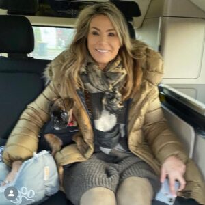 Maria Hering Instagram - Family time with two 🐶🐶.. the new dog of my mom grew up really fast 😅.. E-Jay in December 2021 vs. July 2022 .. this charming, sweet, chaotic and young boxer lady is totally in love with Napoleon and they are playing non stop with each other 😅 .. i love watching them play and tease each other .. #newbestfriends 
.
#enjoythemoment, #doglove, #frenchbulldogwithboxer, #crazydoggang, #inlove, #napoleonontour, #love, #grateful, #thankyou, #naugthygang
