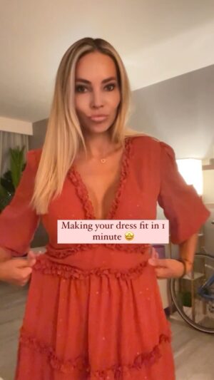 Maria Hering Instagram - If your waist is to small and your dress to big 😜.. my 1 minute tip to change the situation.. 
.
#solutionmindset, #tipsandtricks, #enjoythemoment, #beforeandafter, #love, #summerdresswithboots, #fashionhaul, #goodvibes