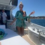 Maria Hering Instagram - The best thing about memories, is making them 🫶 thanks to everyone who was part of it ☀️ .. . , #makingmemories, #watershower, #enjoythemoment, #love, #nevergiveup, #powerofpositivity, #powerofgratitude, #boatday, #palmademallorca, #summer2022, #dancing, #rosekindofday, #thankyou