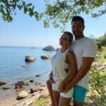Maria Hering Instagram - When exploring Cefalu in Italy 🇮🇹.. #makingmemories . #cefalu, #enjoylife, #enjoythemoment, #roadtrip, #timmytripod, #love, #powerofpositivity, #outofcomfortezone, #husbandandwifeyontour, #oldtown, #history, #nevergiveup