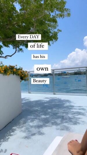 Maria Hering Instagram - Every day of life has his own beauty 🤩
.
Stop and smell the flowers 🌸 
Take time to take a deep breath of fresh air 
Look far and observe interested what around you 
.
#powerofpositivity, #gratitude, #thankfulheart, #love, #enjoythemoment, #believe, #motivation, #nature, #awarness, #daydreaming, #manifesting, #yellowflowers
