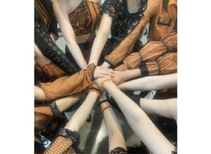 Maria Makino Instagram - ♡
♡
✨🎶モーニング娘。'24 コンサートツアー春
MOTTO MORNING MUSUME。🎶✨
とってもありがとうございました🐰💕
🎀🎀🎀
2024.5.18🐴群馬公演
ナイスコンサートでしたー❣️❣️❣️
今日は野中美希ちゃんに一本で締めてもらいたいと思います❣️
それでは、のなちゃんよろしくじゃくー🌻
「よろしくじゃくー🌻」
「それでは一本で締めたいと思います。よー👏」byのなちゃん💜
＆
斎藤佑ちゃんの地元、群馬県でコンサートができて、まりあとっても嬉しいです🐰🩵‪🧡‬‪
みんなー❣️6月2日(日)エスコンフィールドHOKKAIDOに会いに来てねー🌈
🎀🎀🎀🎀🎀🎀🎀🎀🎀🎀
2024.5.19🍓栃木公演
ふふふふふふ･･････
おやおや今日はきれいなお客様ばかりですね
ふ
みぎから
べっぴんさん
べっぴんさん
ひとつとばしてドドリアさん❣️❣️
間違えた❣️石田さん❣️❣️❣️
「！？！？」by石田亜佑美さん
以上 宇宙の帝王牧野真莉愛と
「石田亜佑美でした」by石田さん💙
&
私の下の名前は
まりあって言うんですが 、
今日千秋楽を迎えることができて、
最亘基でーす❣️❣️❣️
それでは、石田亜佑美さんに一本で締めていただきたいと思います🐰
「！？」「よー👏」by石田さん💙
↑
まりあMCでお話しました🐰💕
♡
♡

#モーニング娘24 #牧野真莉愛