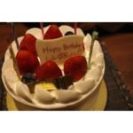 Maria Makino Instagram - ♡ ♡ ✨🎂しんじ兄さんバースデーパーティー2024🎂✨ 🎀 「きれいに撮れたから、しゅうちゃんもまりあもこの写真を使ったらいい！」byしんじ兄さん ↓ 1枚目の写真📸 ＆ しゅうこ姉さんはすばらしいカメラを持ってました🐰💖 ･･･などなど。 ブログに感想文書いた🐰🎂※プロフィールから飛んでね💕💕 ♡ ♡ #水田信二 さん #しんじ兄さん #山本萩子 さん #しゅうこ姉さん #モーニング娘24 #牧野真莉愛