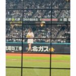 Maria Makino Instagram – ♡
♡
✨《日韓ドリームプレーヤーズゲーム》プロモーションイベント✨
糸井嘉男さん登場❣️❣️❣️
2024.6.2⚾️ES CON FIELD HOKKAIDO

🎀⚾️🎀⚾️🎀⚾️🎀⚾️🎀⚾️🎀

💖よっぴっぴ💖

🐥球場入りよっぴっぴ
「まりあちゃーん！！今日は打つで！！！」
よっぴっぴが言いました。そして握手してくれました🌈
よっぴっぴはめっちゃでかくて、声も大きくて、まりあはよっぴっぴに会ってもっと元気になりました。
エネルギー与えてくれるよっぴっぴ✨

🐥打ち合わせよっぴっぴ
「まりあ、SHAKE踊れます！」
「えー！踊れんの！？俺勇気100%踊れる」byよっぴっぴ
よっぴっぴワールド🌈ずっとよっぴっぴでした✨✨✨

🐥VSよっぴっぴ
まりあとってもすごかったです🔥🔥🔥
一球勝負が終わってすぐ「もう1回投げるの？すごいね」byよっぴっぴ

🐥ひみつのよっぴっぴ
「よっぴっぴ。まりあちゃんは、よっぴっ“ぴ”やねん。“ぴ”が1個多いねん！」byよっぴっぴ

今この瞬間(とき)に　輝き放て
男 糸井 力強く　突き進め前へ
♡
♡
【撮影協力】
石田亜佑美さん📸6枚目動画
大阪のじぇーくんお姉さん📸7.8.9.10枚目

#糸井嘉男 さん💖
#よっぴっぴ 🐥💕
#日韓ドリームプレーヤーズ ⚾️
#LOVE新庄 ❤️
#lovefighters 🐻🐻🐿🦊 #北海道日本ハムファイターズ 💖
#GAORA ⚾️
#モーニング娘24 #牧野真莉愛