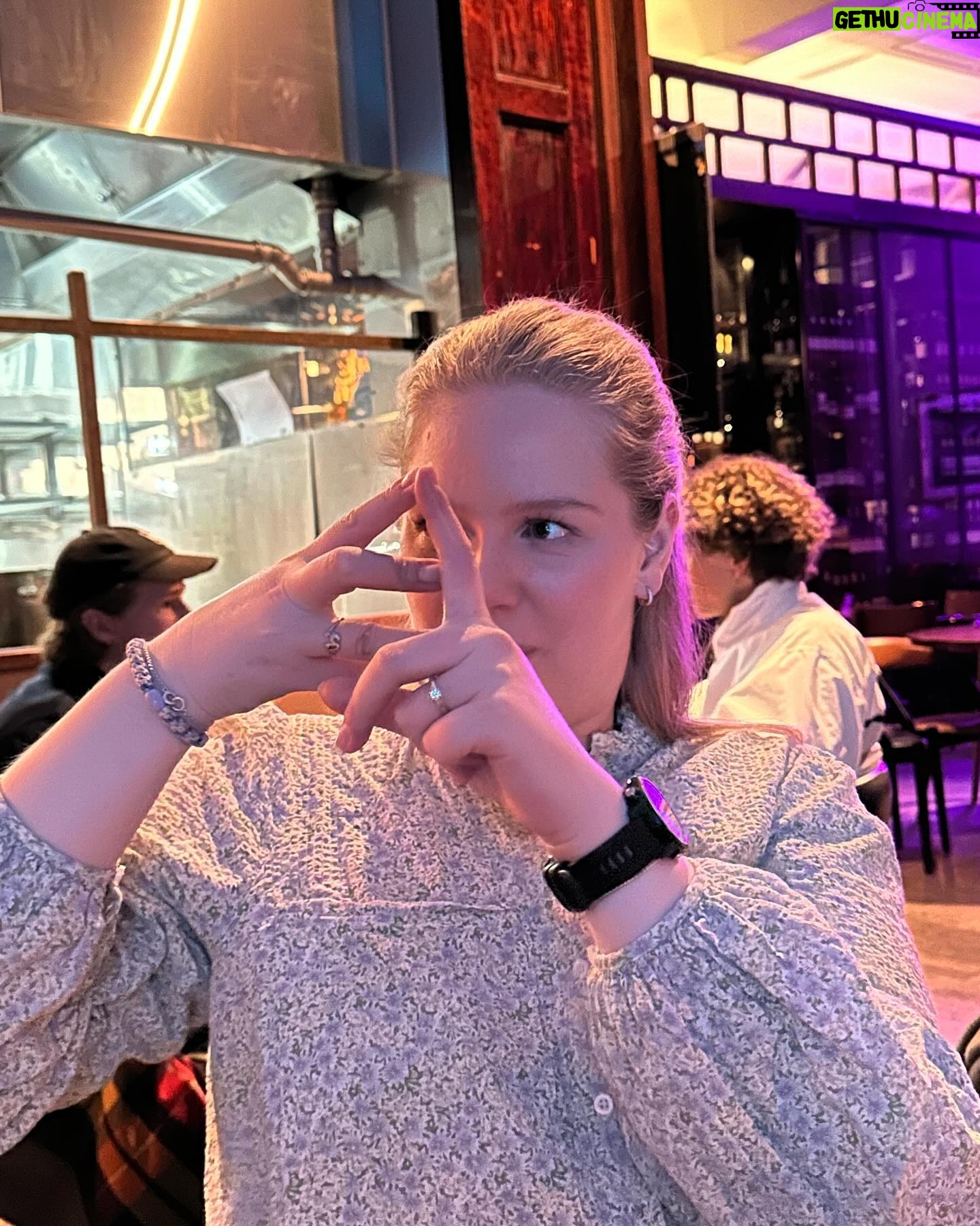 Maria Stavang Instagram - Dette tror jeg er min favoritt-uke i April! Jeg trykker subscribe til den 👍🏻