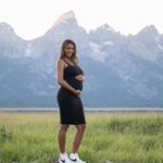 Maria Taylor Instagram - The last 3 years have been some of the most physically, mentally, and emotionally challenging years of my life. My journey to motherhood has not been a straight path. It’s been diverted by surgeries, multiple egg retrievals, and failed IVF cycles. There were times when I felt like my body was betraying me, that God didn’t want me to become a mom and that I ultimately didn’t deserve to be a mom. There were times when all I could do was cry and ask “why?”. There were times when I felt like giving up. But it was put on my heart to keep trying and never let the dream of becoming a mother go. For every setback my husband was there reminding me to keep the faith. My friends and family held my hand and held me up as I traveled cross country for appointments. It’s still crazy to think that just a year ago I came into the NFL season with the news of a failed embryo transfer. Another hope dashed. And now this fall I come into a new season carrying the greatest gift of all. Our sweet Prince will be here soon and I can’t wait to be his mom! 💙