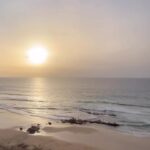 Mariam Hernández Instagram – Este verano voy a estar mucho por mi tierra. Cuando vives fuera se echa tanto de menos… las playas, el sol, la gente, la comida, los rincones perdidos, las cholas… 

Querida @petite_lorena hace tiempo que no coincidimos: ya toca, verdad? #Entuislaoenlamía?

En colaboración con @islascanariasoficial 
#canarias #chachochacho #maravilla