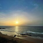 Mariam Hernández Instagram – Pocas cosas me gustan más que este plan: un buen chándal, vino, berberechos, mates mañaneros, playas vacías, charlas infinitas, mear bajo las estrellas…

@an__nuk @xeniatostado ❣️

#fuerteventura 
#mejoresplanes 
#nochesbonitas 
#biendegranangular