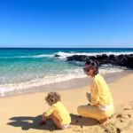 Mariam Hernández Instagram – Esas cosas que pensaste que nunca harías… pues nunca  digas nunca, ahora visto igual que mi hija y se me cae la baba 🤪

Aunque no soy muy de estas fechas , con ella las disfruto un poquito más.
Gracias @companiafantastica por los regalazos a juego.