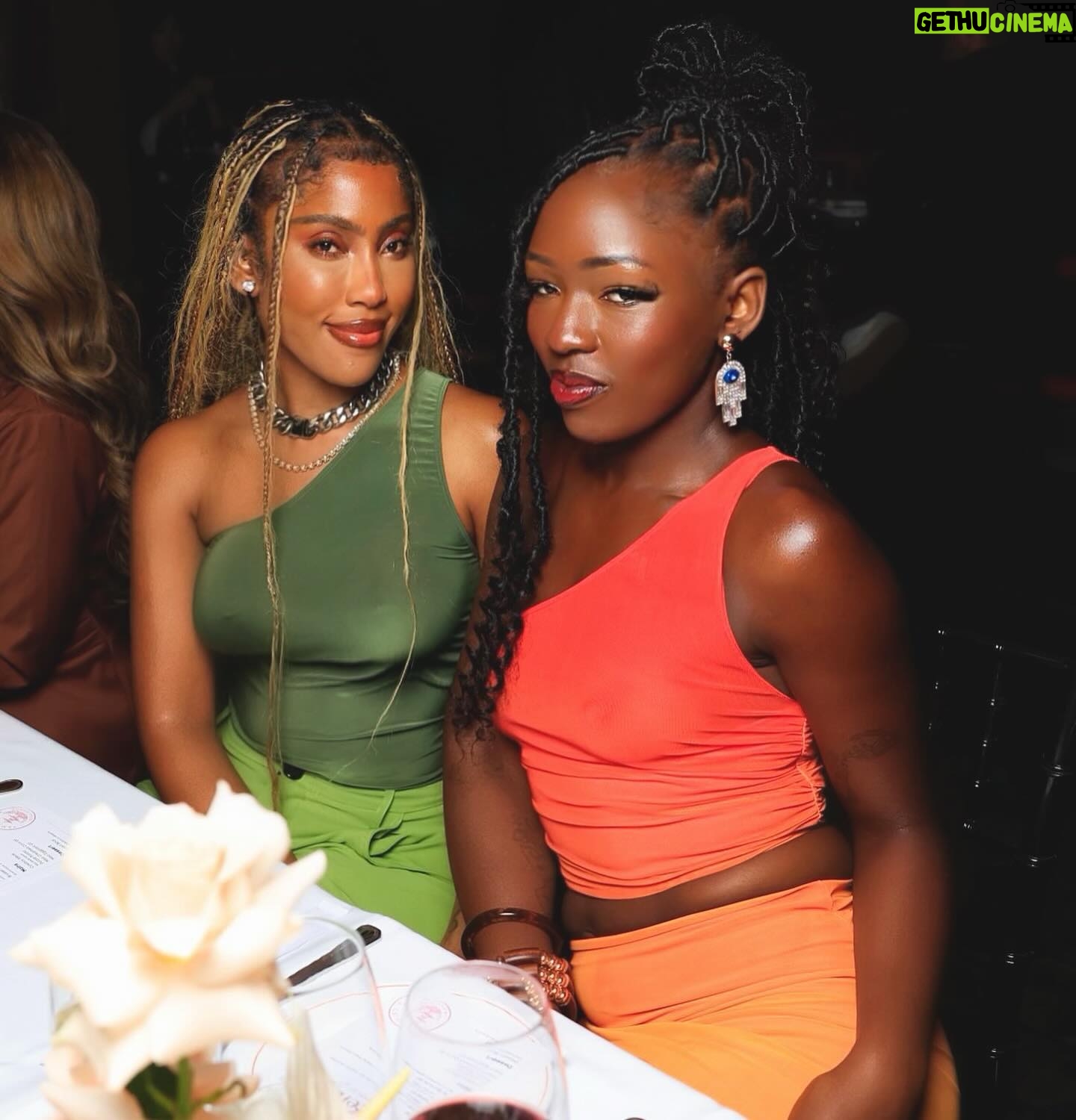 Mariama Diallo Instagram - Empowered women, empower women. 💫 Closing women’s month with the women who inspire me. @sincerelyria.xo dinner was a dream come true, filled with unforgettable moments of knowledge sharing and sisterhood. Immense gratitude to everyone who made it. A huge shoutout to @yamashirola for providing such a stunning and perfect setting for our special night. Everything was phenomenal. @bobby_pap_la you are so talented friend. Thank you so much for capturing these moments 📸