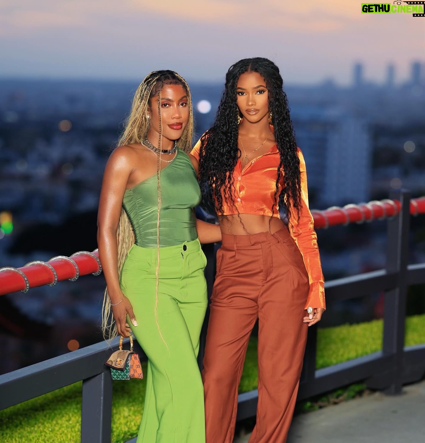 Mariama Diallo Instagram - Empowered women, empower women. 💫 Closing women’s month with the women who inspire me. @sincerelyria.xo dinner was a dream come true, filled with unforgettable moments of knowledge sharing and sisterhood. Immense gratitude to everyone who made it. A huge shoutout to @yamashirola for providing such a stunning and perfect setting for our special night. Everything was phenomenal. @bobby_pap_la you are so talented friend. Thank you so much for capturing these moments 📸