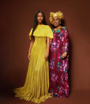Mariama Diallo Instagram - New Character Unlocked 💫 Swipe to see my beautiful date to the 56th #naacpawards . The queen herself I love you 💛 

Photo @jpwphoto 
Dress @nicolasjebranworld @iamvalentinoooo 
Hair & makeup @yoboitay @kianichelle