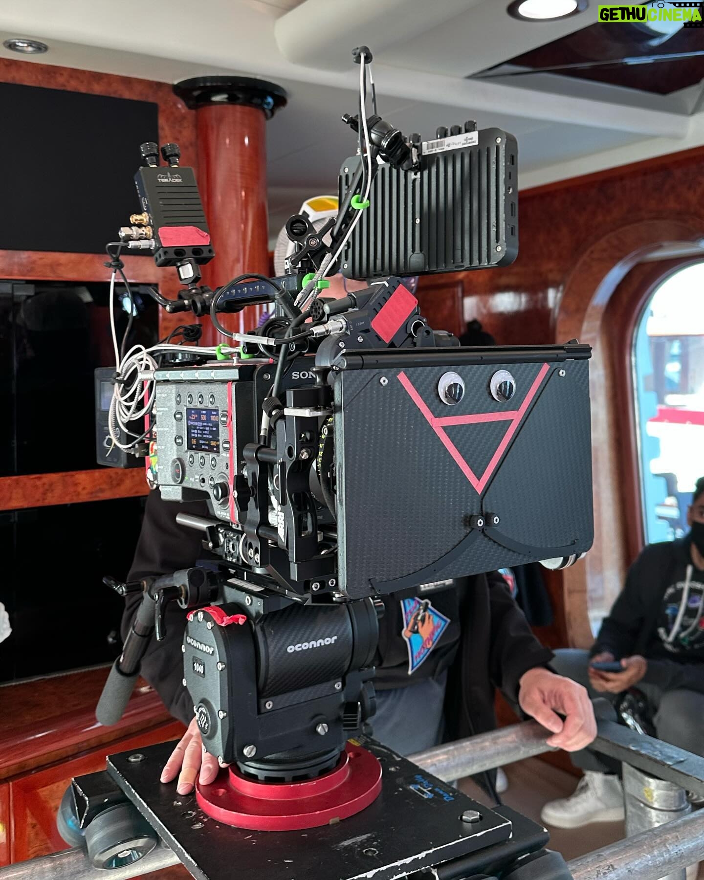 Mariama Diallo Instagram - & that’s a wrap on black Hamptons!! 🎥🎞️ Thank you to everyone who tuned in and the whole @blackhamptonsbet family. Make sure to tune in for the season finale tonight. Trust me it’s full of surprises 🤭🤭
