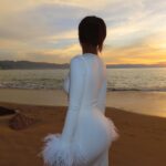 Mariama Diallo Instagram - Feeling light & Free 🕊️Happy New Year