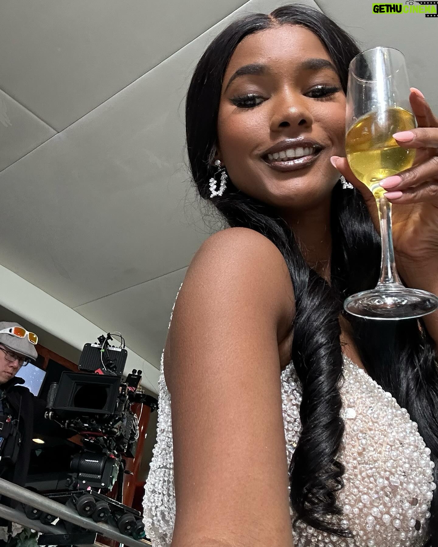 Mariama Diallo Instagram - Grateful for the amazing souls I meet on set, you make this journey even more special. Shooting this TV series was pure magic - Huge thank you to my incredible cast and crew! 🎬💕 Episode 4 of Black Hamptons is out now! #SetLifeChronicles #ActorsLife #bts Episode 4 of @blackhamptonsbet is out now.