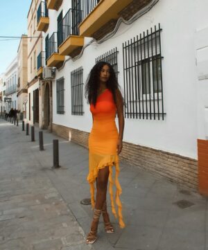 Mariama Diallo Instagram - Back & Better 🔥 The Rama dress is back in stock, just in time for your New Year’s plans. 

I read every email, every comment & made it a mission to perfect the sizing before this drop.  Your input inspired me to enhance this bestselling dress, maintaining the sculpt you adore with an even better fit. Don’t forget to explore our updated size chart for the perfect fit. 🤍

It’s been a joy seeing your stunning photos and reels in this Rama dress.  Can’t wait to see where you will wear sincerely ria next. ✨✨

 #sincerelyria #backinstock
