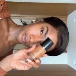 Mariama Diallo Instagram - Soft glam for the win 💫 Product break down ✨ Primer @milkmakeup Brows @anastasiabeverlyhills Foundation @armanibeauty luminous silk Concealer @narsissist Powder @onesize blurring powder Shadow @fentybeauty moca mami & @urbandecaycosmetics moondust shadow Blurring Blush @danessamyricksbeauty Lips liner @makeupbymario Lipgloss @nyxcosmetics Contour stick & powder @fentybeuty Highlight @urbandecaycosmetics moondust Setting spray @onesize Lashes @ardellbeauty