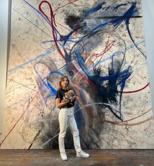 Mariana Oushiro Instagram - I miss you Leo 🤍 Leo was my first baby doggie 🐶 I was so happy! I was celebrating so much in life that day and we had an incident right after this picture and he was gone so quick. For months I painted only disaster! I lost paintings I lost directions and I did not lose hope. But it was tuff. I had to postpone my next exhibition. ( and I hate admitting it! I kept trying But I just couldn’t! And I received love and understanding from my closest ones and I hoped..) they reminded me I could do it and now here I am… looking at this pictures for the first time in 6 months and all I feel Only love. Looking at grief was also very freeing afterwards. I open up more. And Hi Leo, I Love u baby🤍 I miss you and I pray for you.
