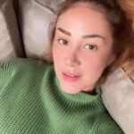 Mariana Avila Instagram - Aquí lo que le da cuerda al reloj son las ganas Si hay ganas, hay tiempo ✨☀️✨