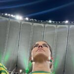 Mariana Gross Instagram - Briga, tensão, faltas. Perdemos, pela primeira vez, em casa, num jogo de eliminatórias. Noite ruim. Mas, olho pra frente. Para uma virada de chave, um despertar, uma reconquista, uma disparada e uma nova estrela no peito. #sigamos 💚💛 (Brasil 0 e Argentina 1). 21/11/23