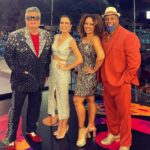 Mariana Gross Instagram - Minha turma. Meus amigos. Obrigada, @multishow e @globoplay , @jbboninho e toda a fabulosa equipe! Obrigada pela companhia de quem assistiu! E viva o Carnaval! ❤️