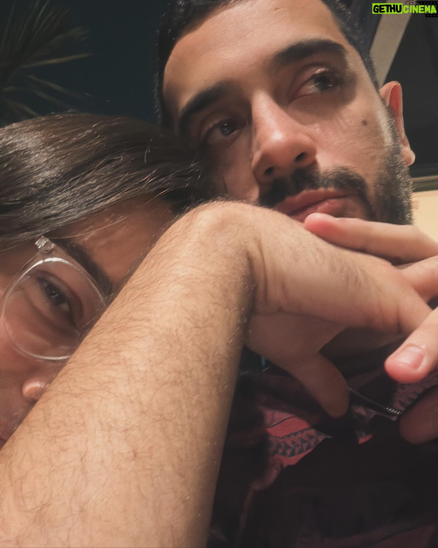 Mariana Molina Instagram - tem até uber moto nesse dump.