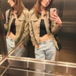 Mariana Molina Instagram - eu jogando baralho, alguns pets e frases motivacionais