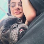 Mariana Molina Instagram - eu jogando baralho, alguns pets e frases motivacionais