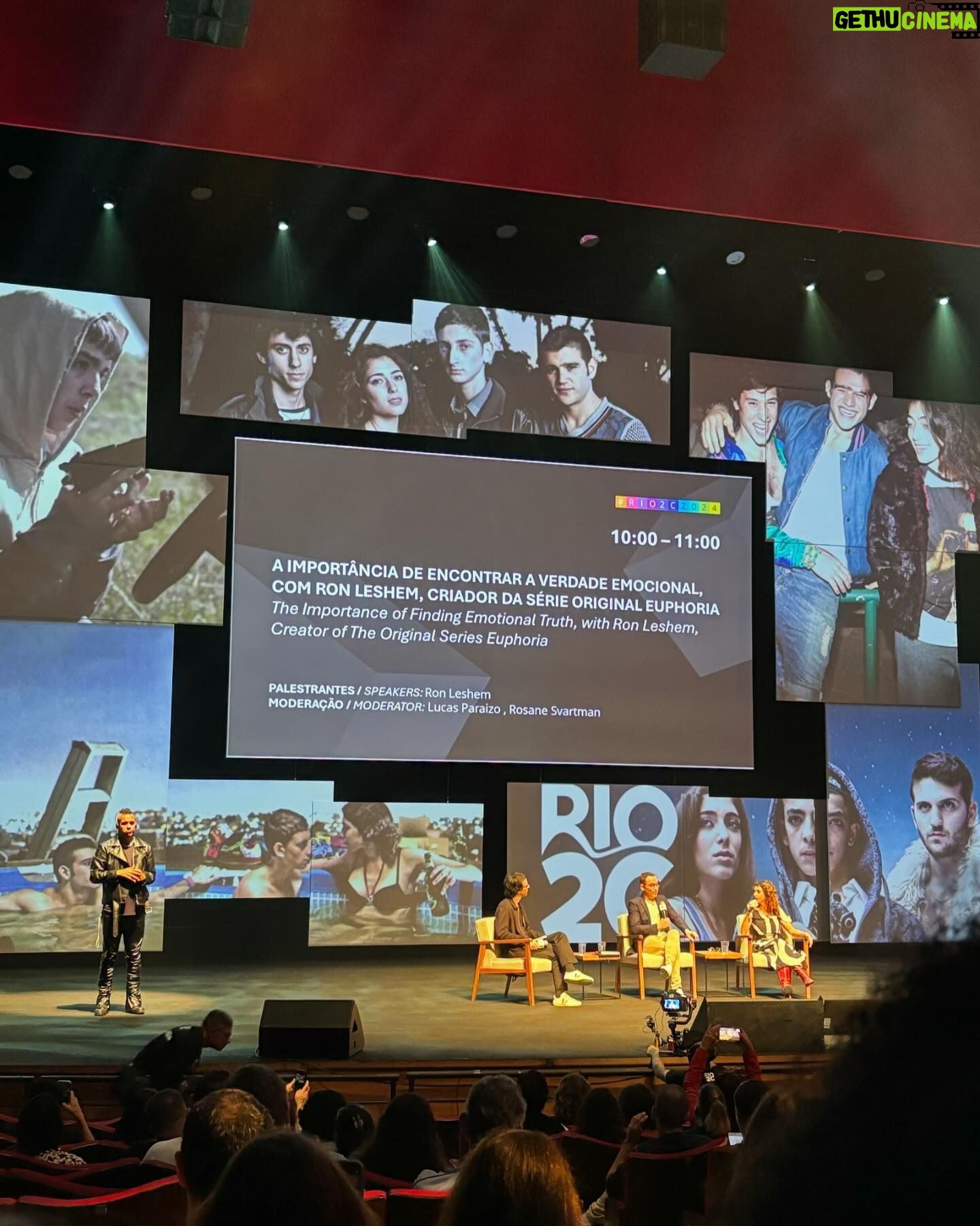 Mariana Molina Instagram - que experiência incrível conhecer o @rio2c e descobrir as coisas incríveis que estão chegando no audiovisual ♥️
