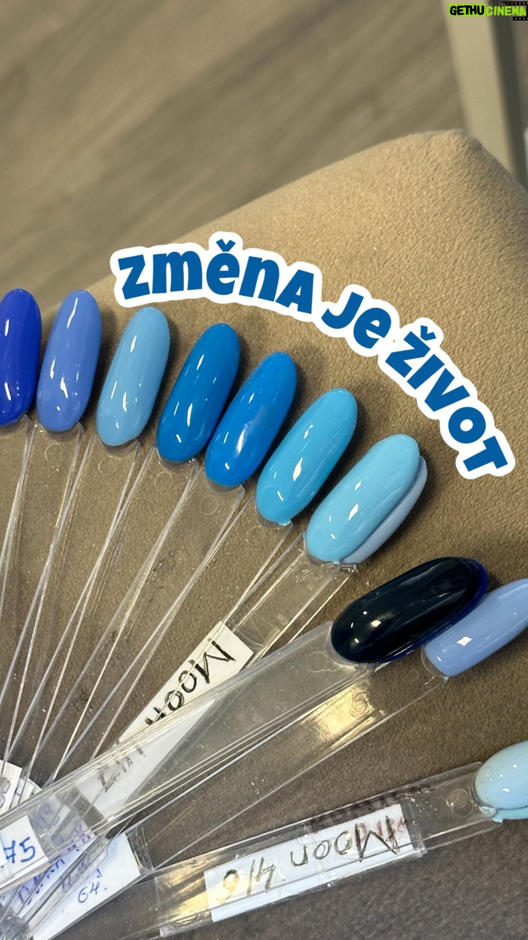 Mariana Prachařová Instagram - po delší době změna tvaru a délky a moc mě to baví💙
