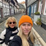 Mariana Prachařová Instagram – Všechno nejkrásnější všem ženám ke Dni matek! 
Jste hrdinky a máte můj obdiv.
A ten největší má ta moje🩷

Děkuju za to, že jí mám!