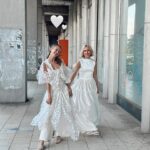 Mariana Prachařová Instagram - marriage story🤍 written by: sám život directed by: Dana Batulková costume designer: Martin Kohout Cast: Natálie Šebková, Mariana Prachařová, Dana Batulková a další… location: Strahov V českém znění…