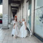 Mariana Prachařová Instagram - marriage story🤍 written by: sám život directed by: Dana Batulková costume designer: Martin Kohout Cast: Natálie Šebková, Mariana Prachařová, Dana Batulková a další… location: Strahov V českém znění…