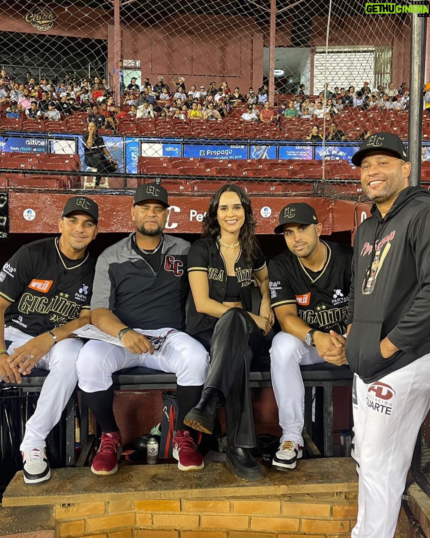 Marianly Tejada - 66.1K Likes - Gracias de corazón @gigantescibao por este honor. One for the books! 🐴🏆🫶🏽🍾 #serie56