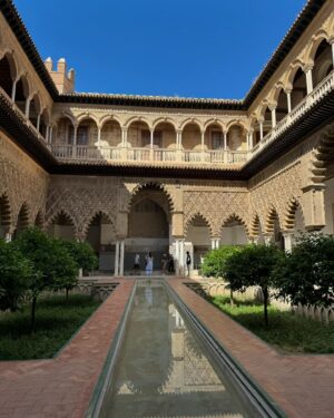 Maribel Verdú Instagram - #sevilla de mis amores 
Amores míos en Sevilla