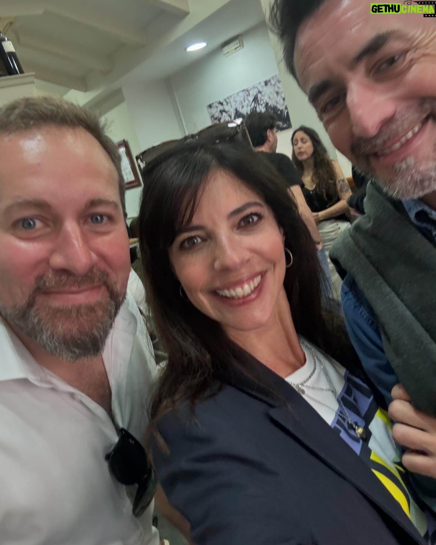 Maribel Verdú - 3 Likes - Feria de Abril 2024
Rodearse de gente buena, divertida y generosa; mis amig@s
#sevilla 🫶