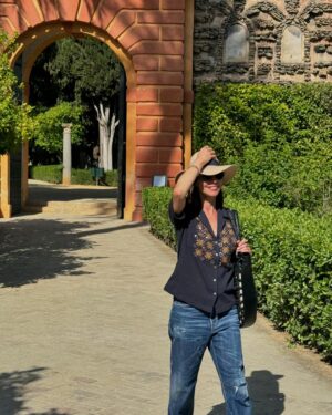 Maribel Verdú Instagram - #sevilla de mis amores 
Amores míos en Sevilla